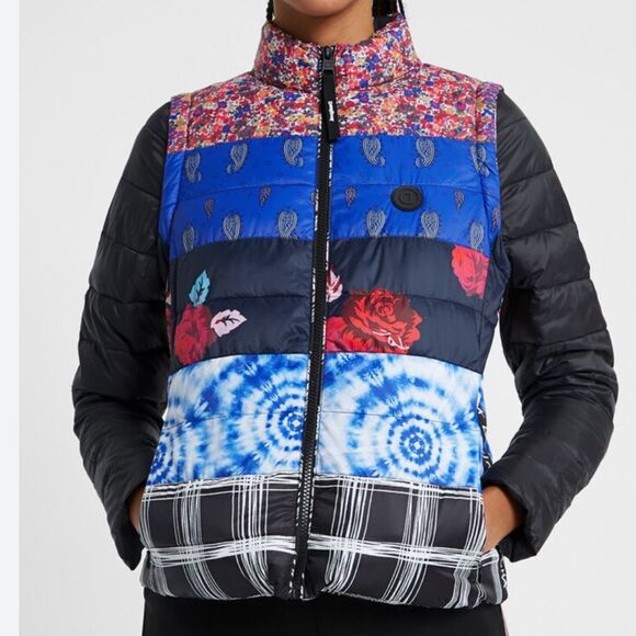 NWT Desigual 2-in-1 Jacket Vest "Copenhagen" Patch Prints Eco Padded Packable XS - Picture 3 of 16